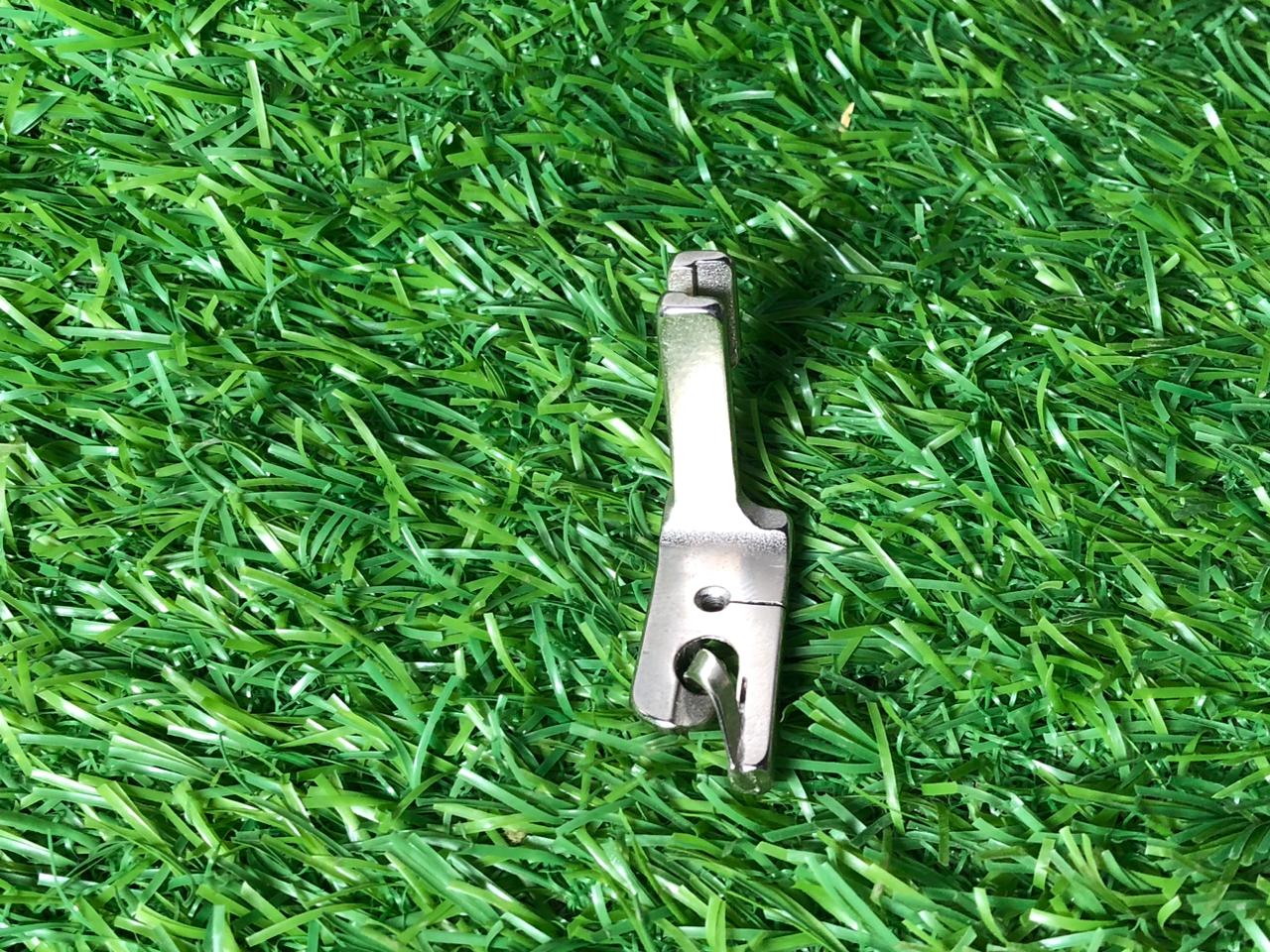 HAMMER FOOT FOR SEWING MACHINE 3.32 2.4MM