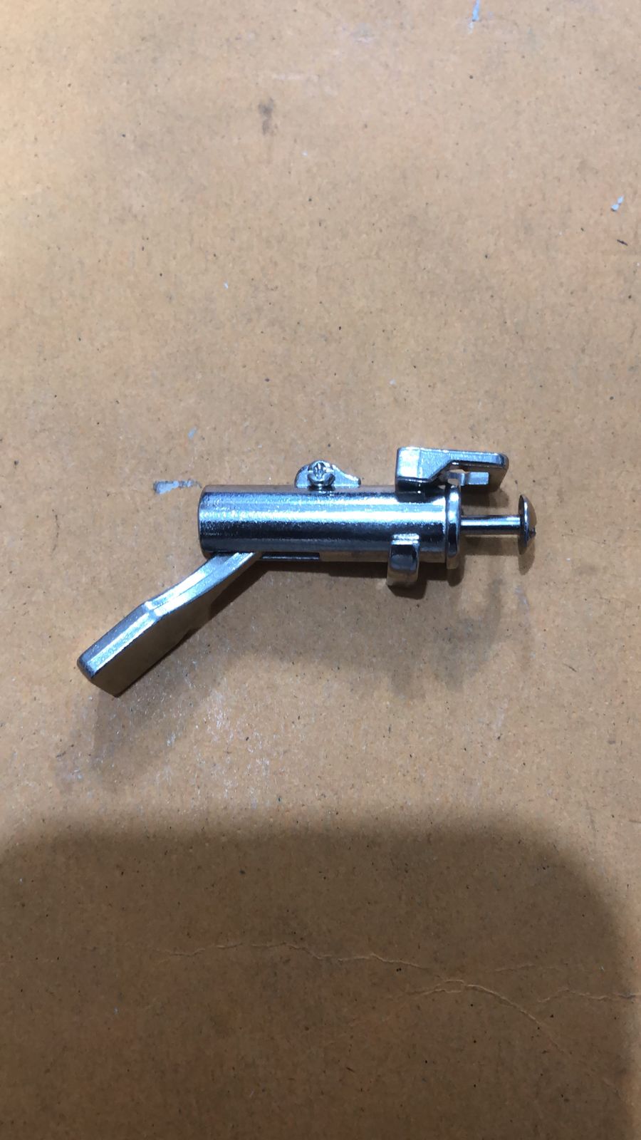 12. Foot changer