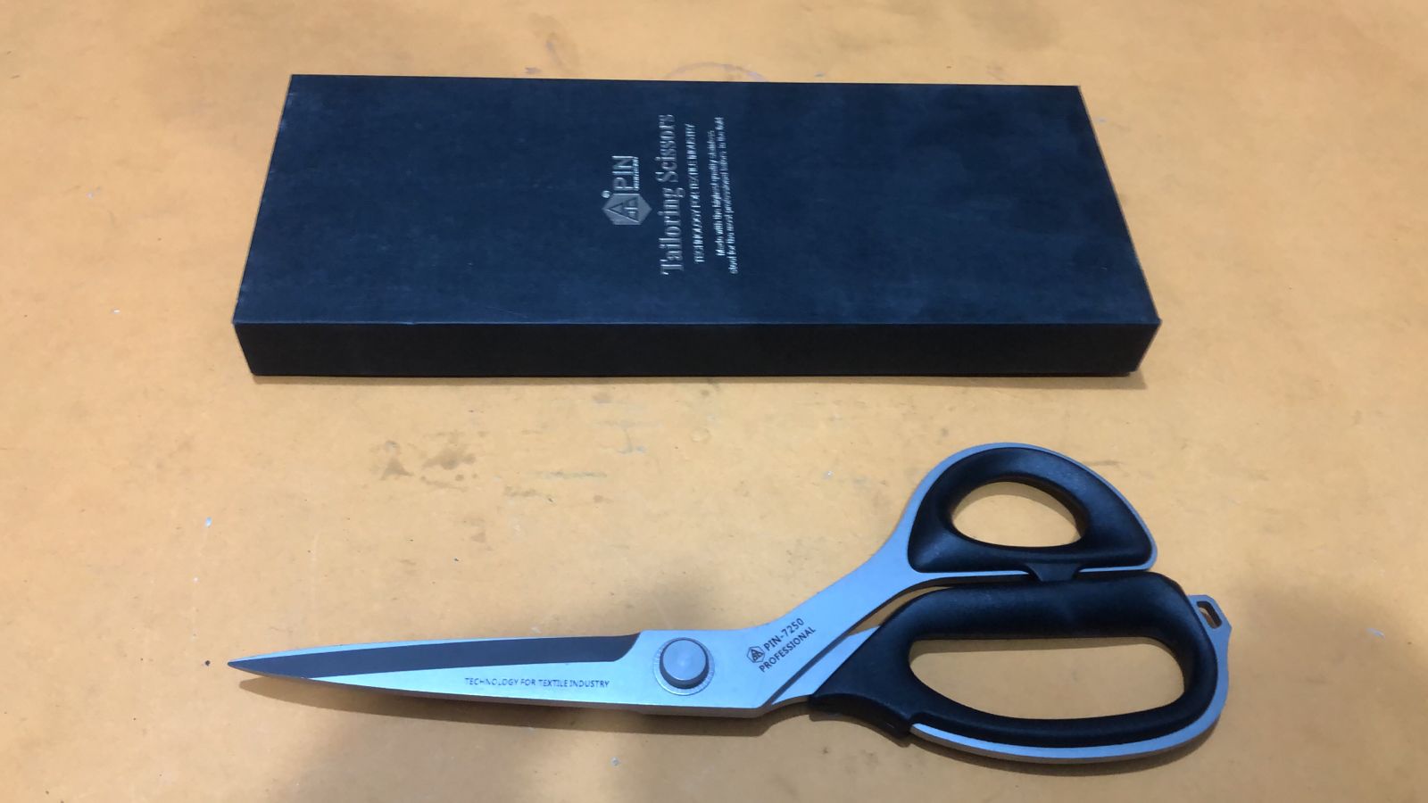 14. Scissors pin japnese style 10 number